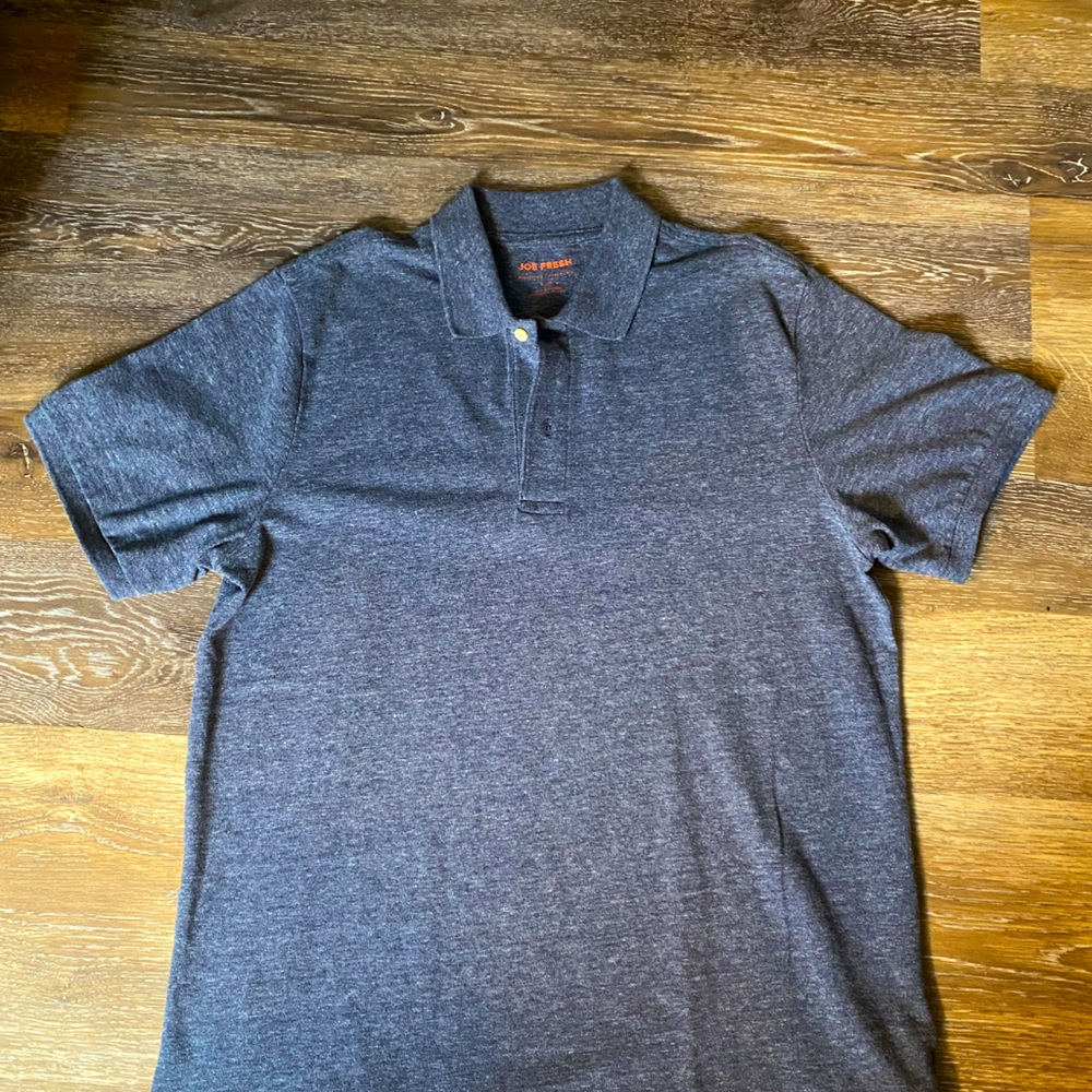 Men’s size large Joe fresh polo in excellent condition